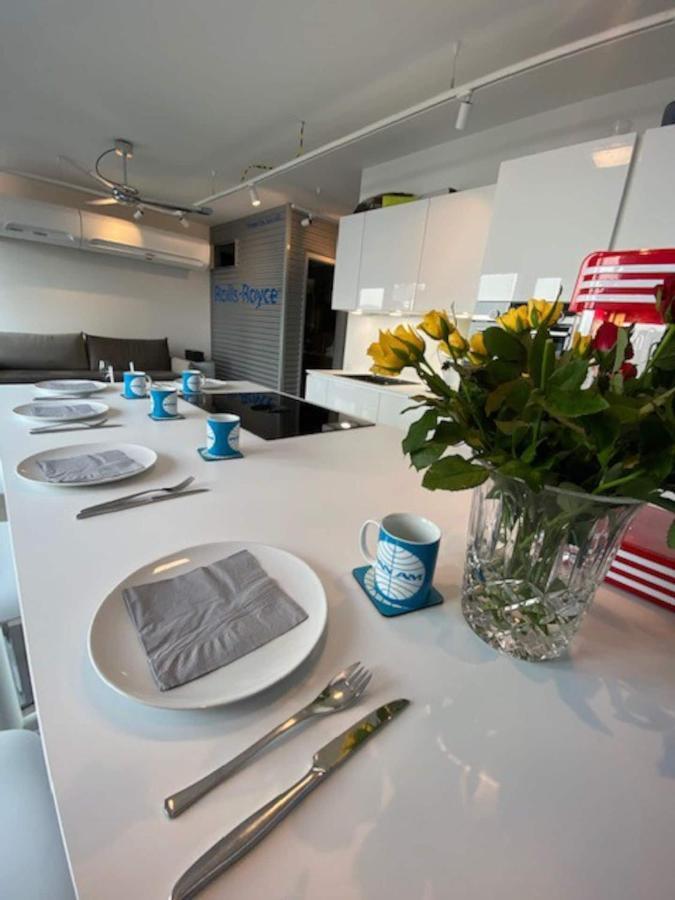 Exquisit Crew-Only-De Loft App. 1℗ Flying Dreams Apartamento Trier Exterior foto